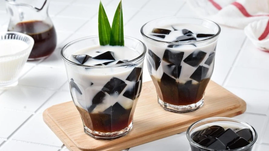 Resep Minuman Cincau Hitam Praktis untuk Ide Bisnis Kuliner