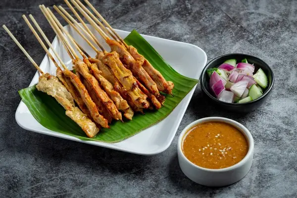 5 Cara Membuat Bumbu Sate Enak untuk Olahan Daging Kurban